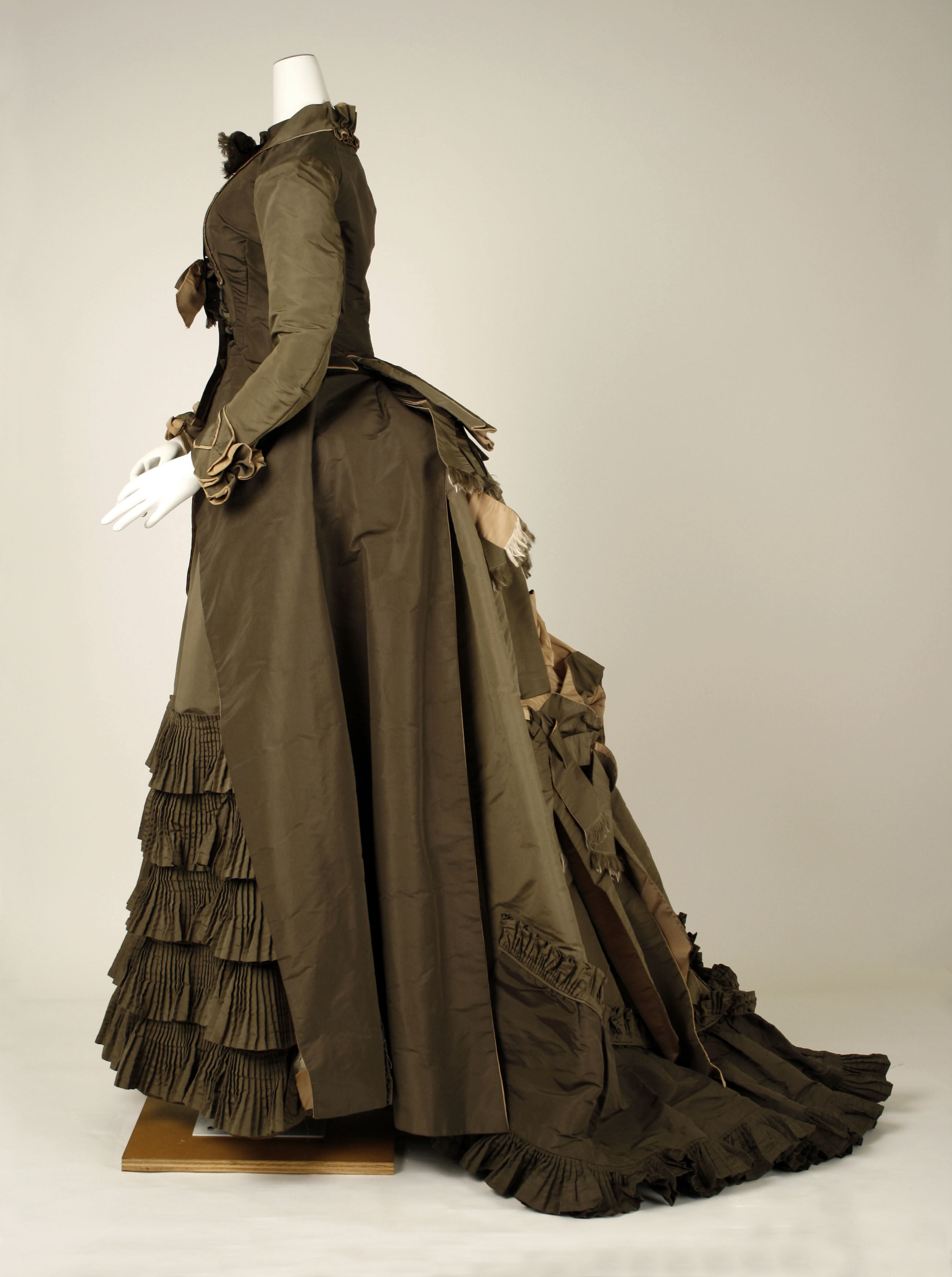 open lace back dress 1950s Carolyn Schnurer Knife Pleated Cotton Print Dress  Shrimpton Couture